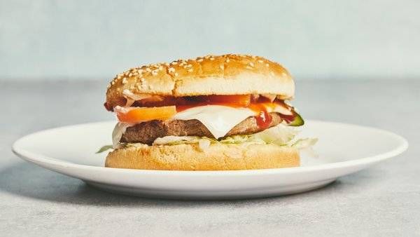 59. Cheese Okse Burger